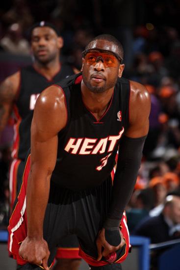 用一记令人 用一记令人