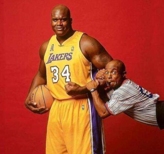 年度表演赛 年度表演赛